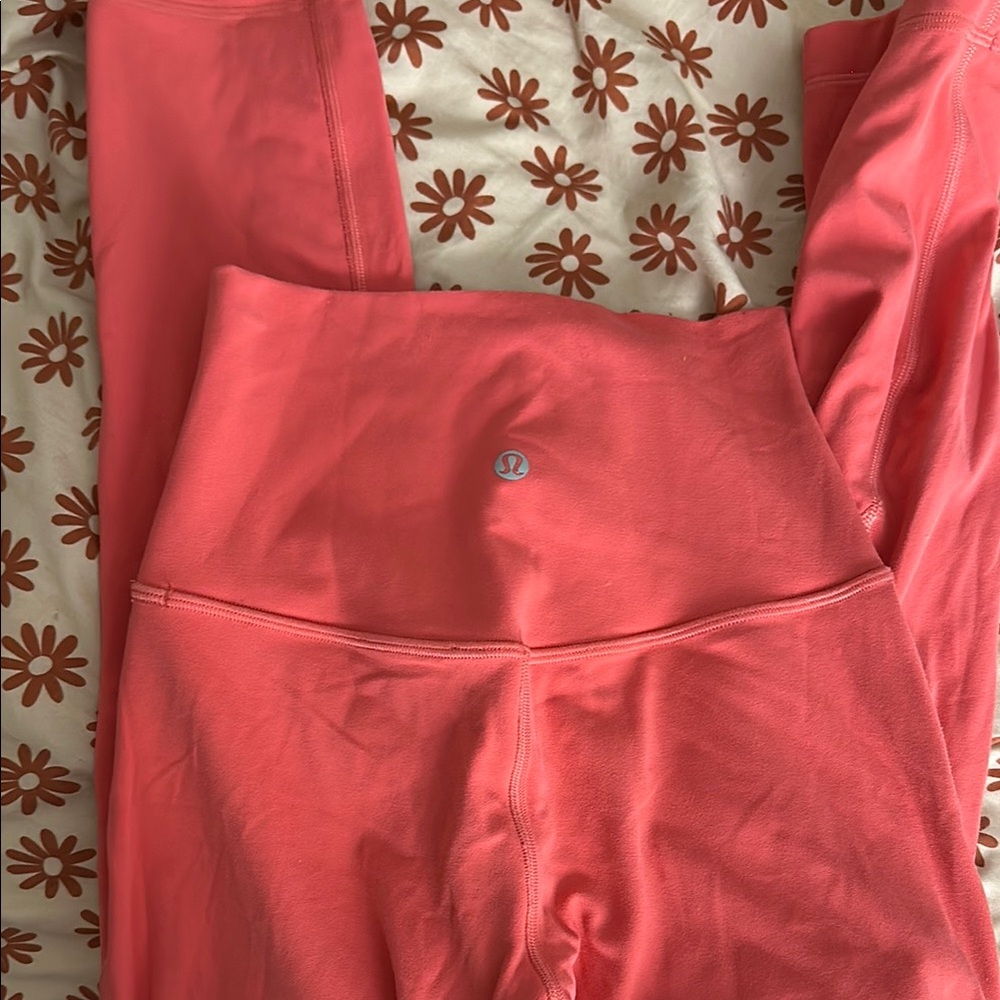 Lululemon Coral Leggings